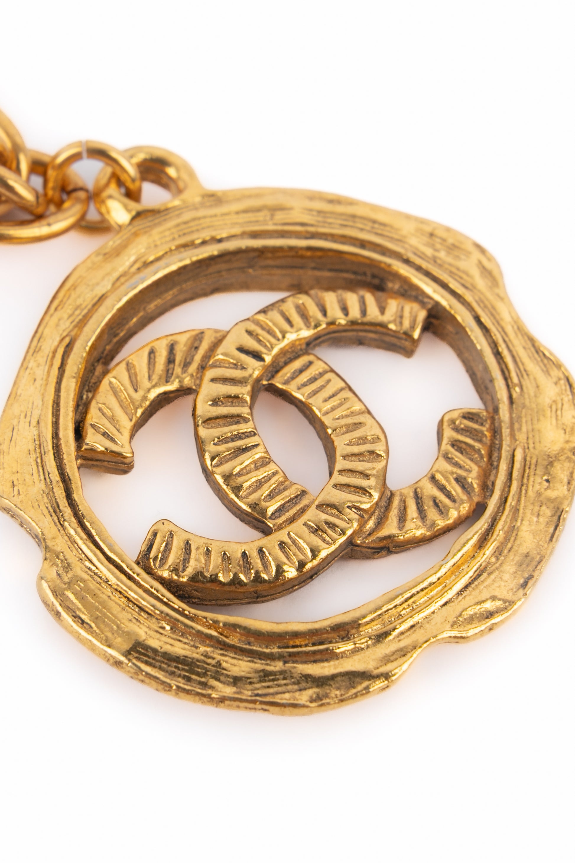 Collier breloque Chanel 1985-1990