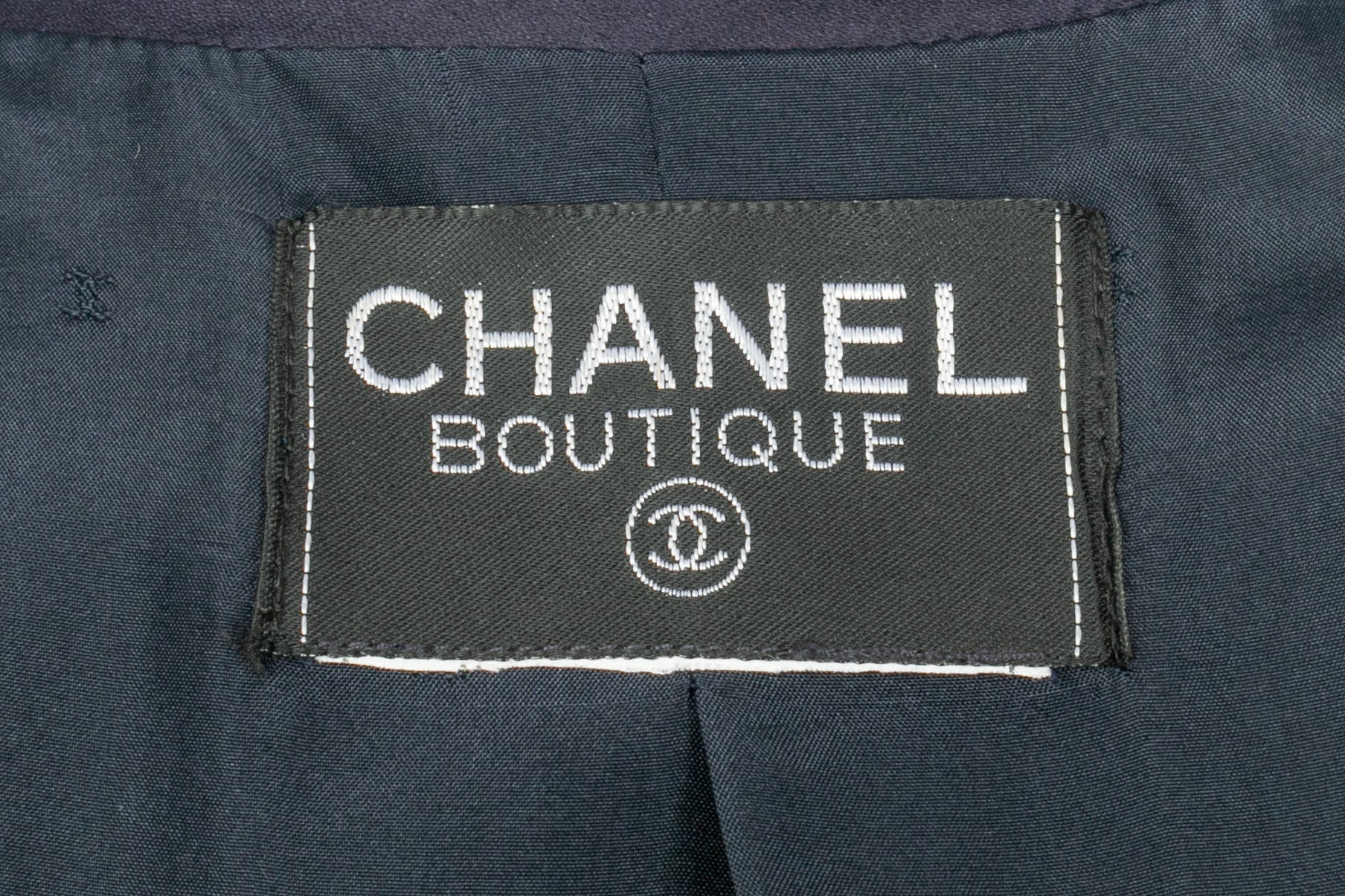 Veste Chanel fin 1980's