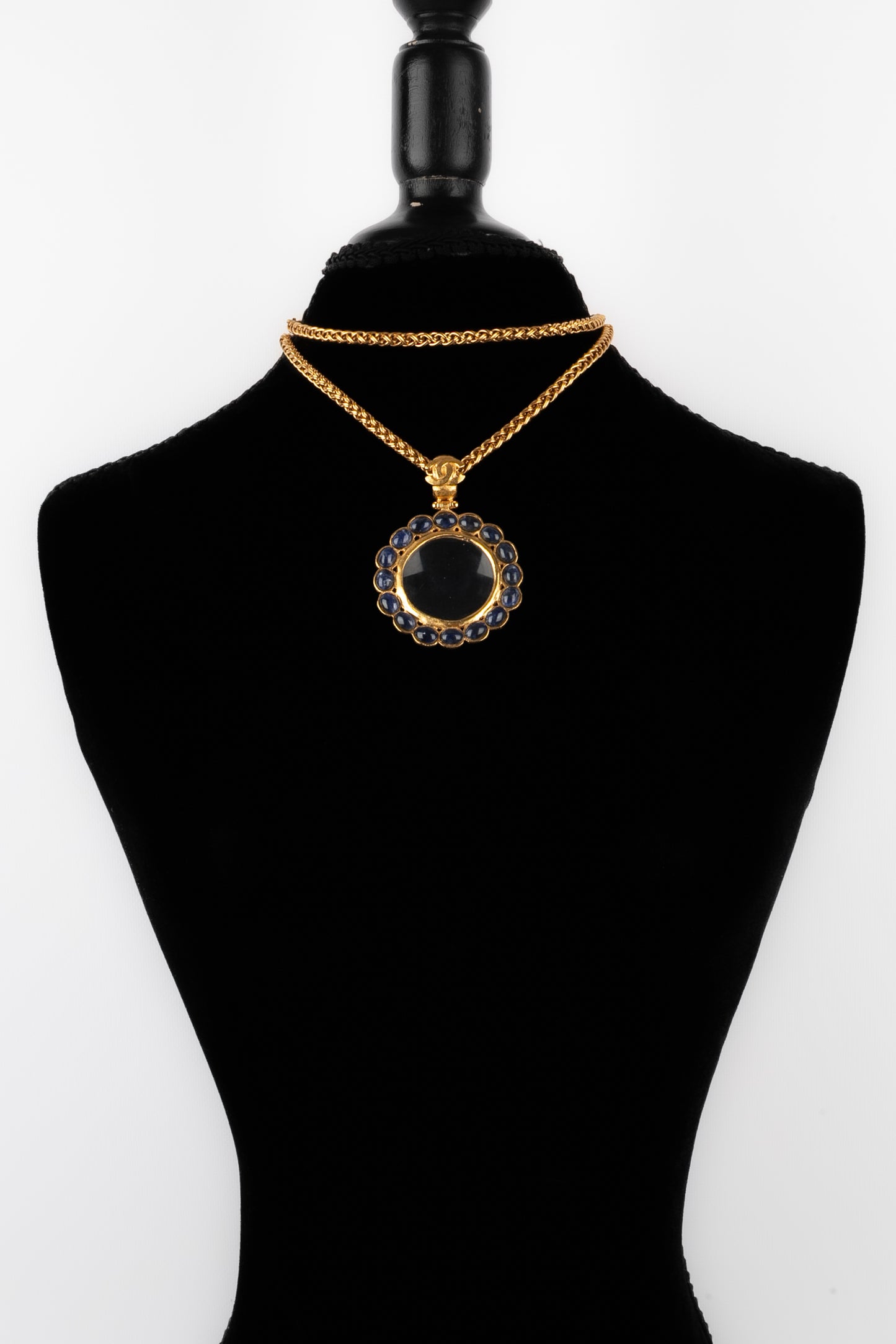 Collier loupe Chanel 1995