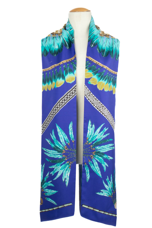 Longue écharpe en soie Hermès