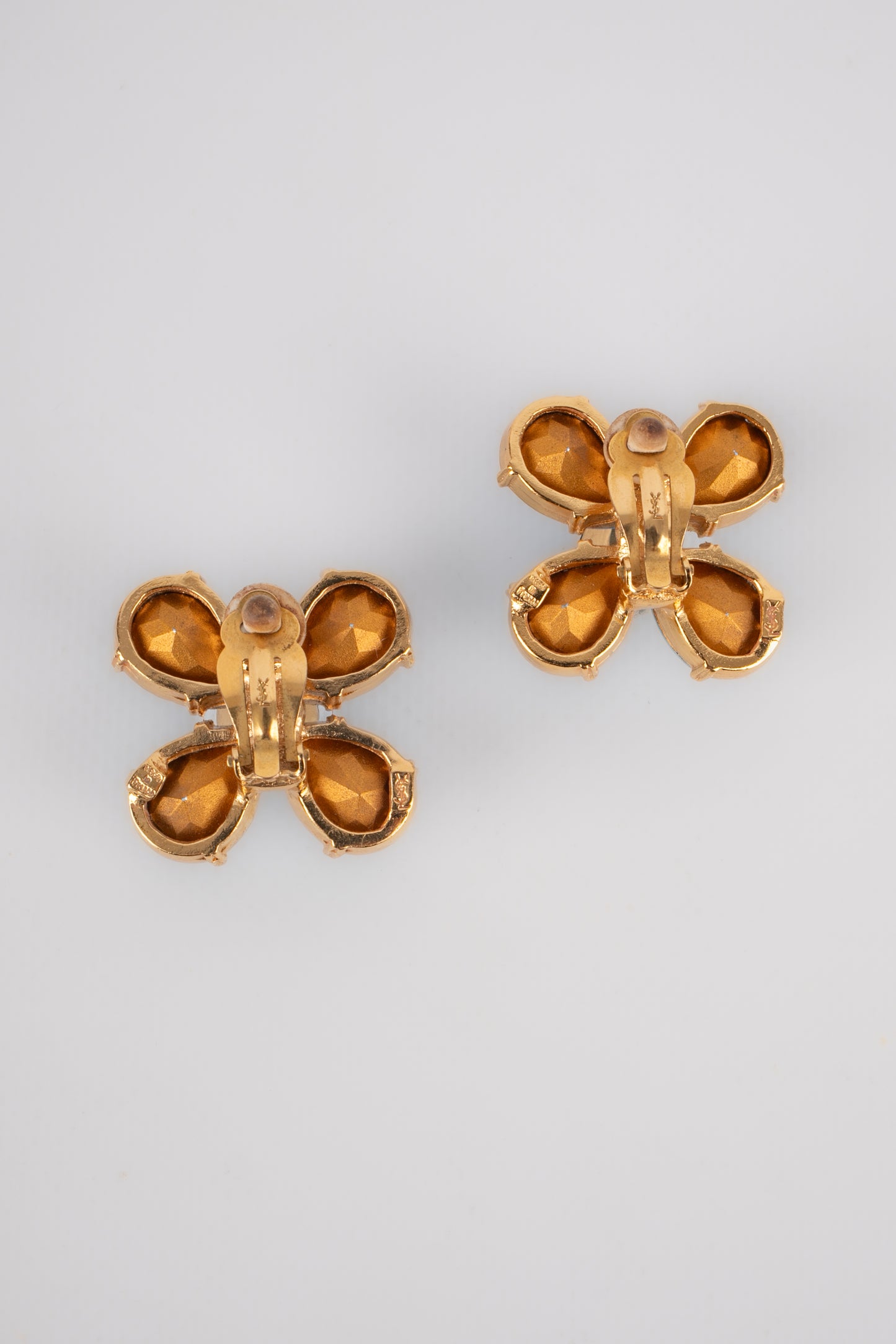 Boucles d'oreilles Yves Saint Laurent