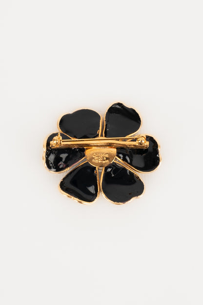 Broche camélia Chanel