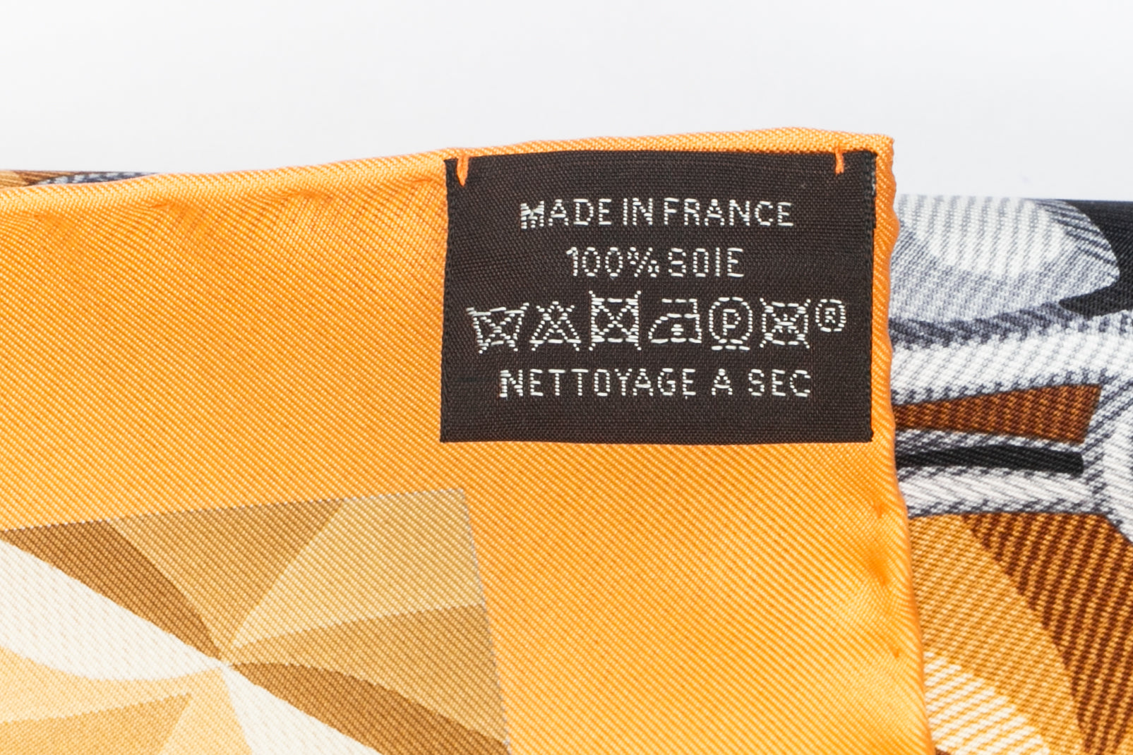 Foulard / carré "Beauté Composée" Hermès