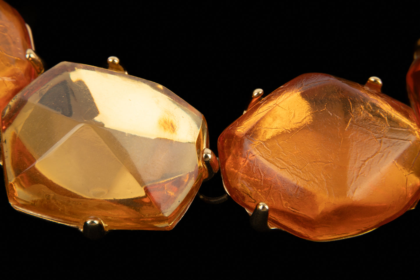 Collier Yves Saint Lauren 1985's