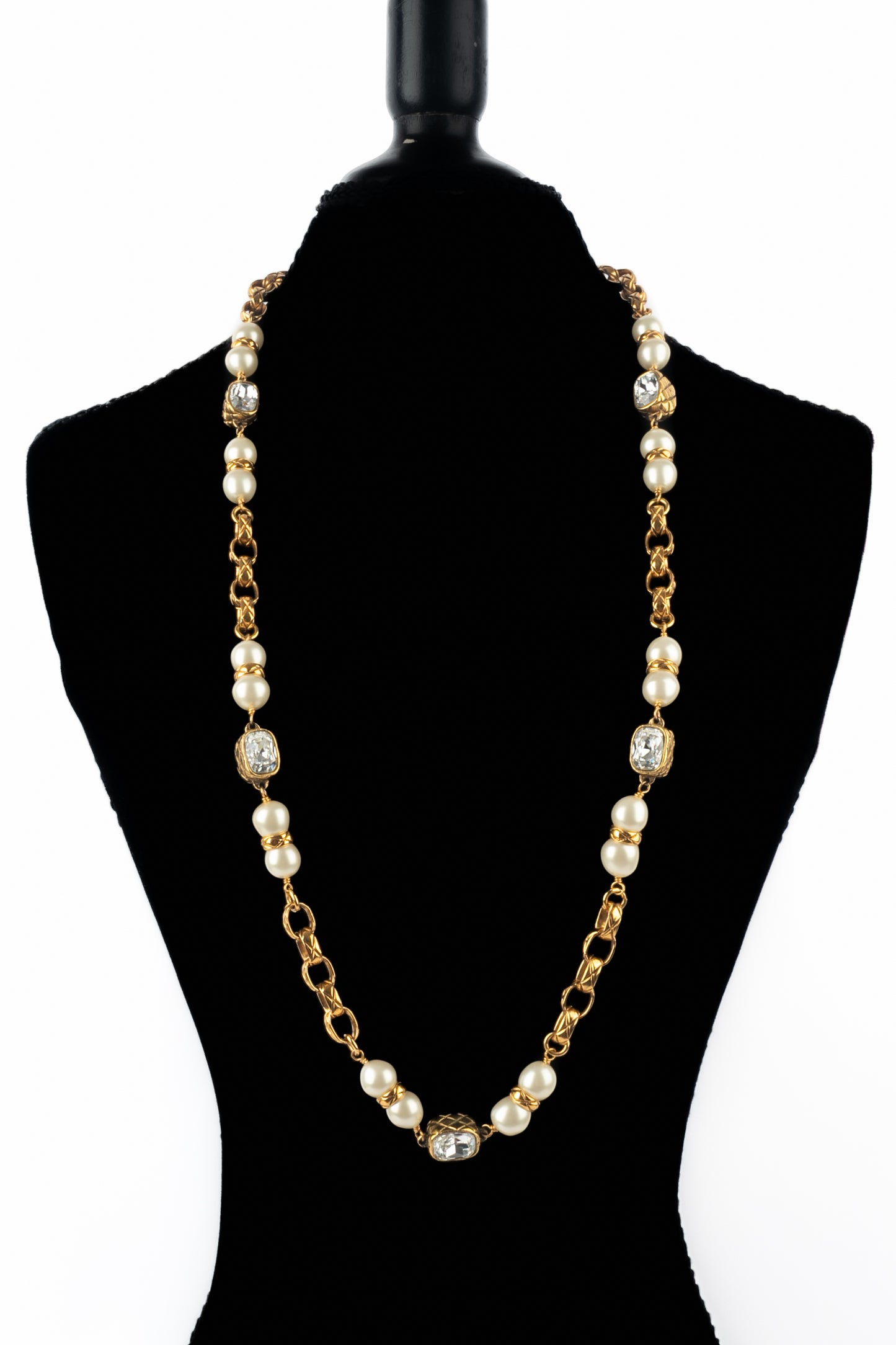 Collier baroque Chanel