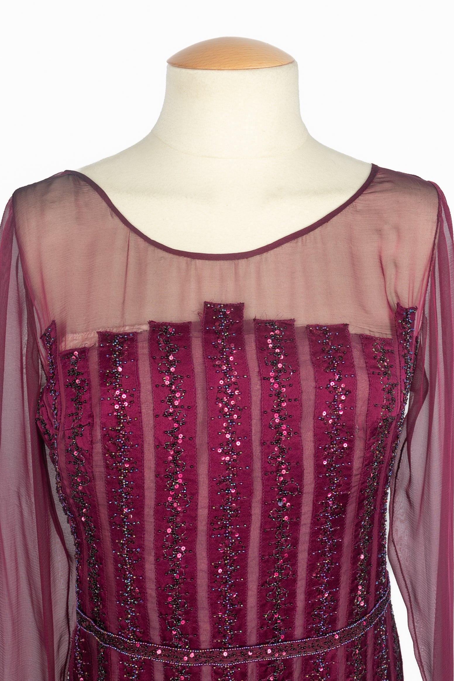 Robe ancienne en soie violette