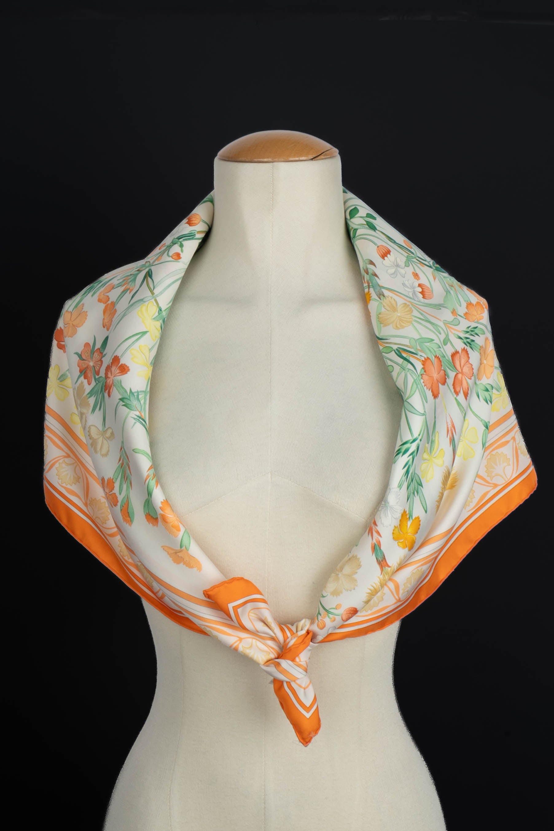 Foulard / carré "Oeillets sauvages et autres Caryophyllées" Hermès