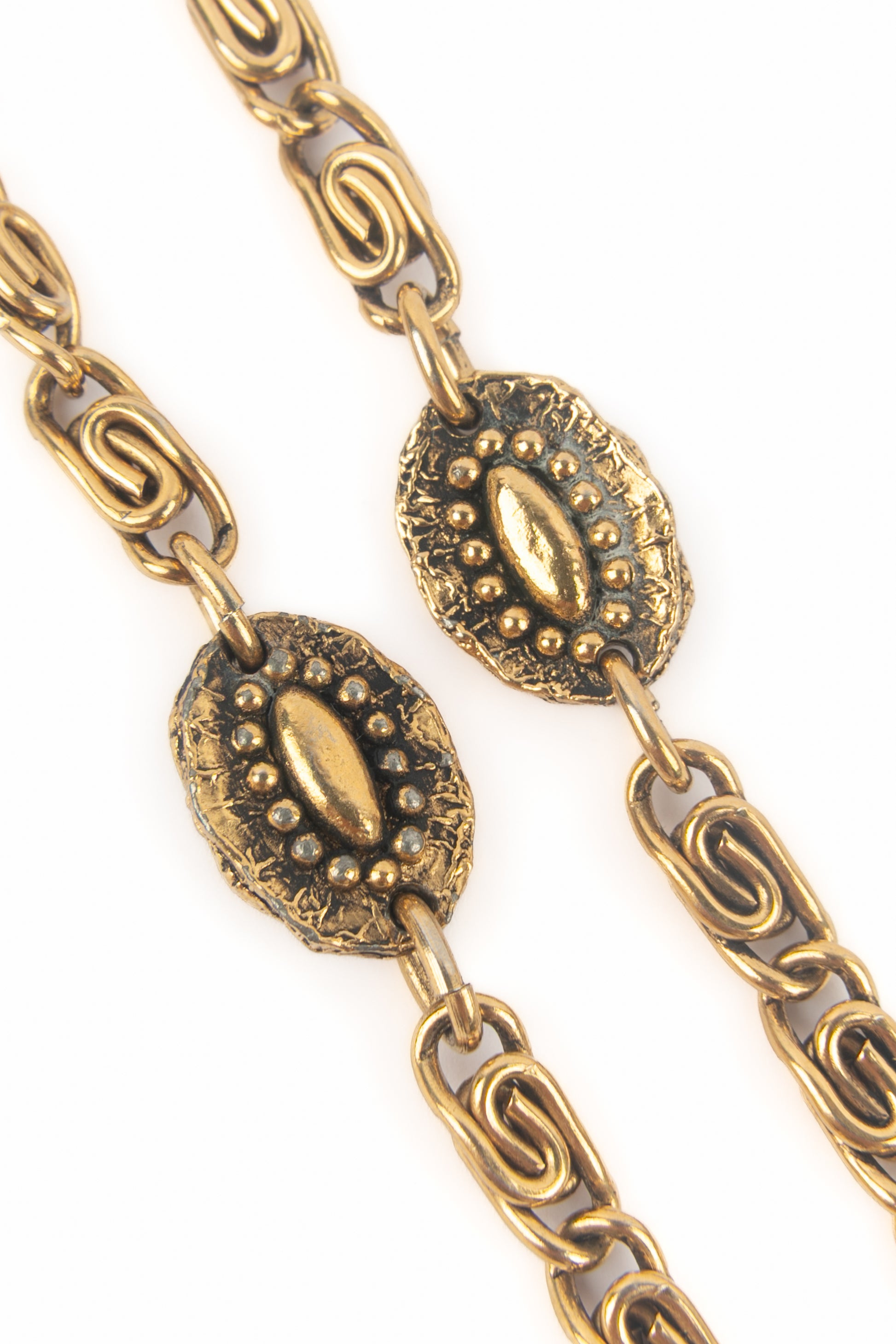 Collier "tête de lion" Chanel