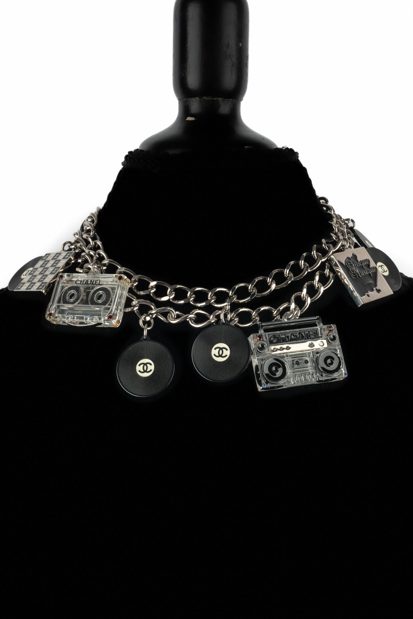Collier breloques Chanel Printemps 2004