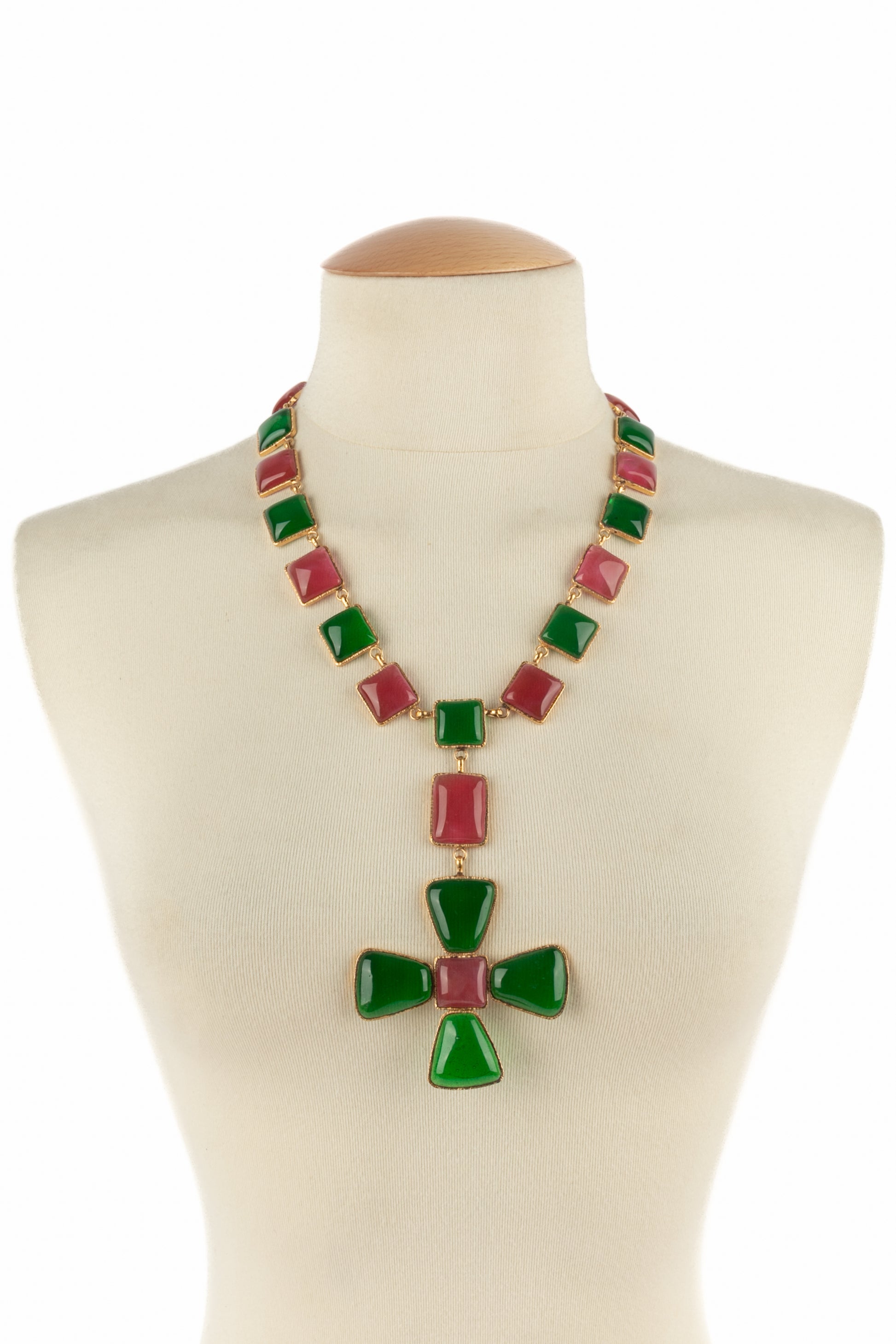 Collier croix Augustine