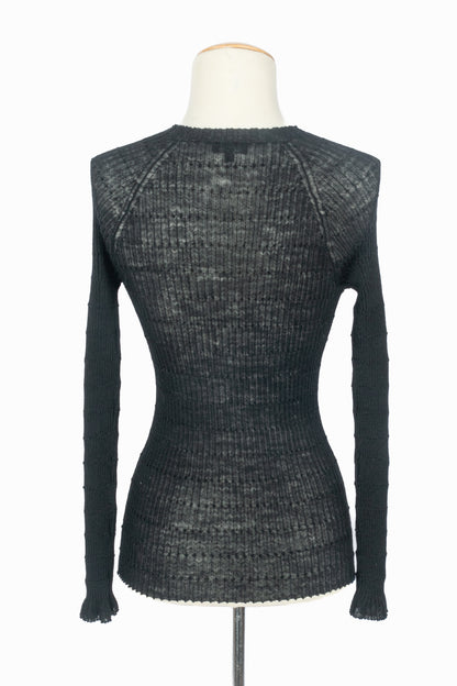 Pull noir Chanel Pre Fall 2016