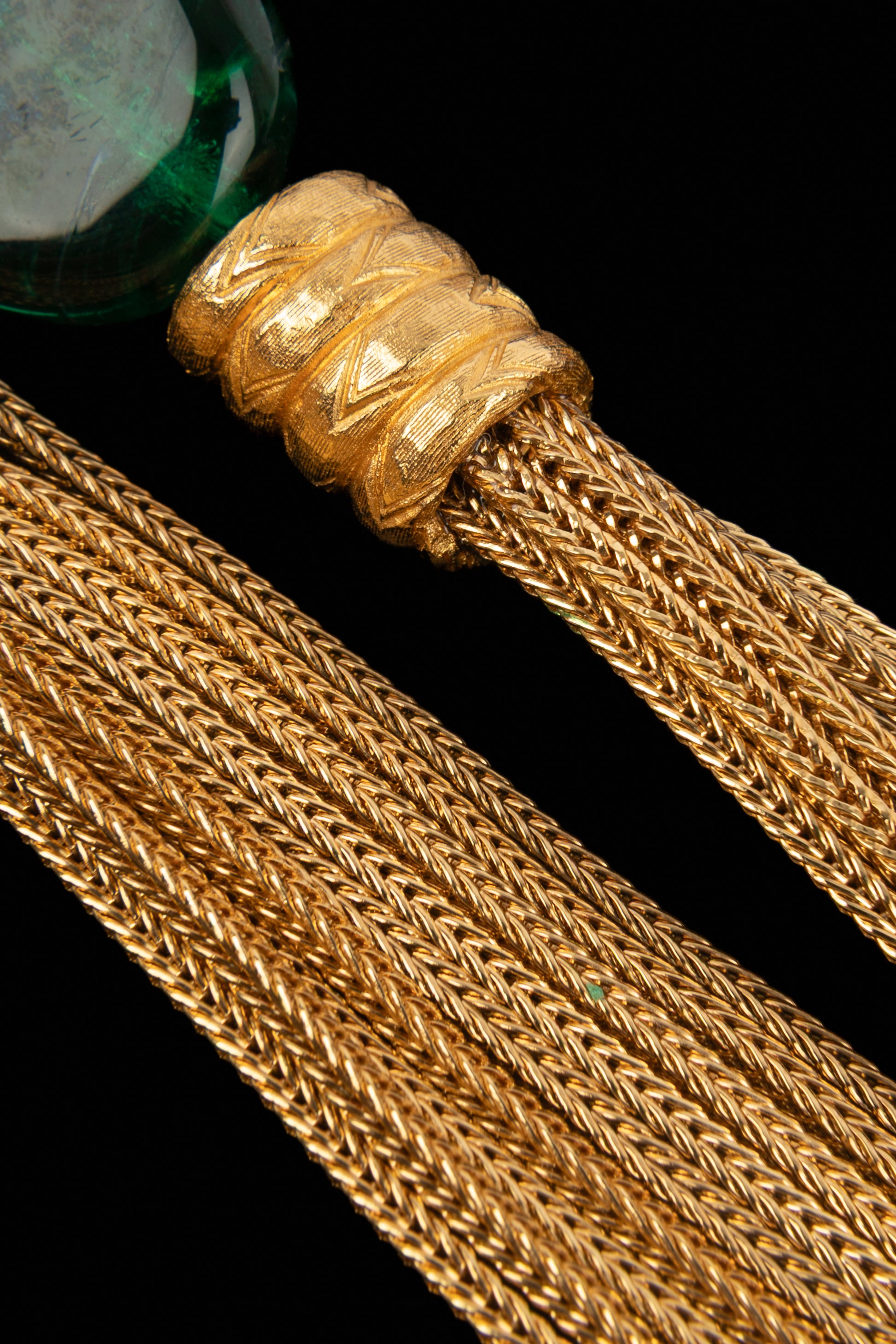 Collier ancien Chanel par Goossens