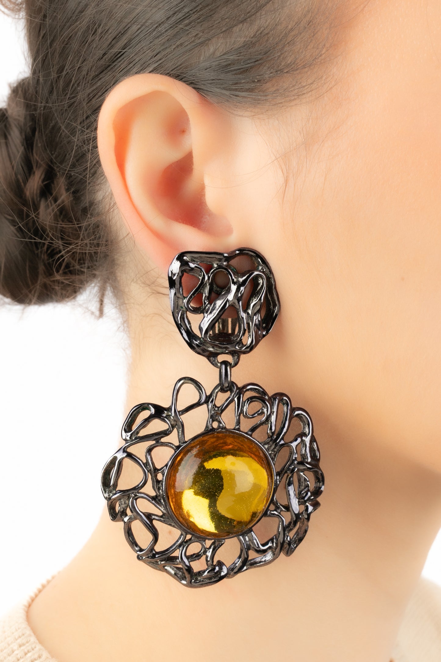 Boucles d'oreilles Yves Saint Laurent