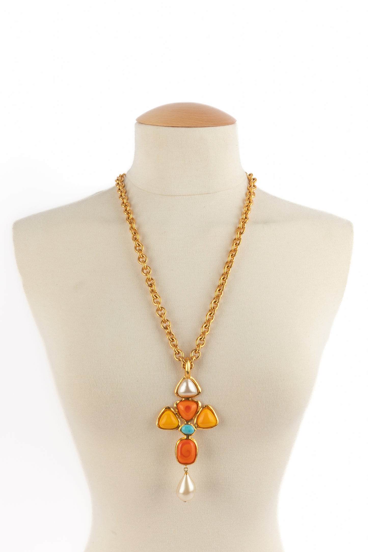 Collier pendentif Chanel Printemps 1993