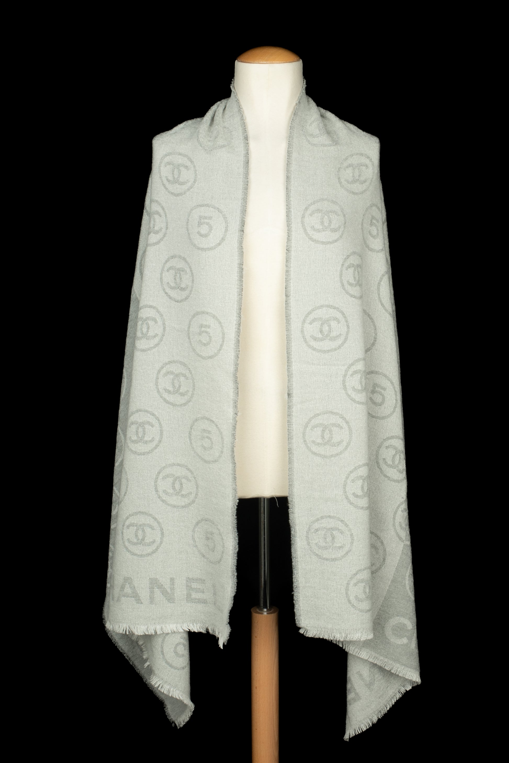 Écharpe en laine Chanel