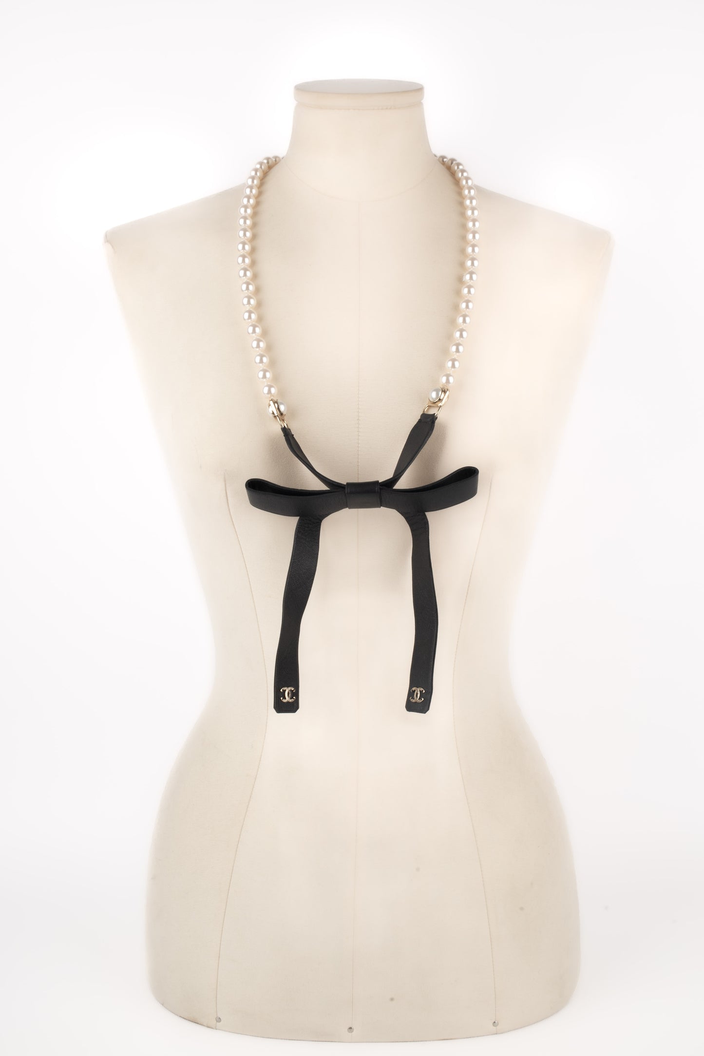 Collier / ceinture noeud Chanel