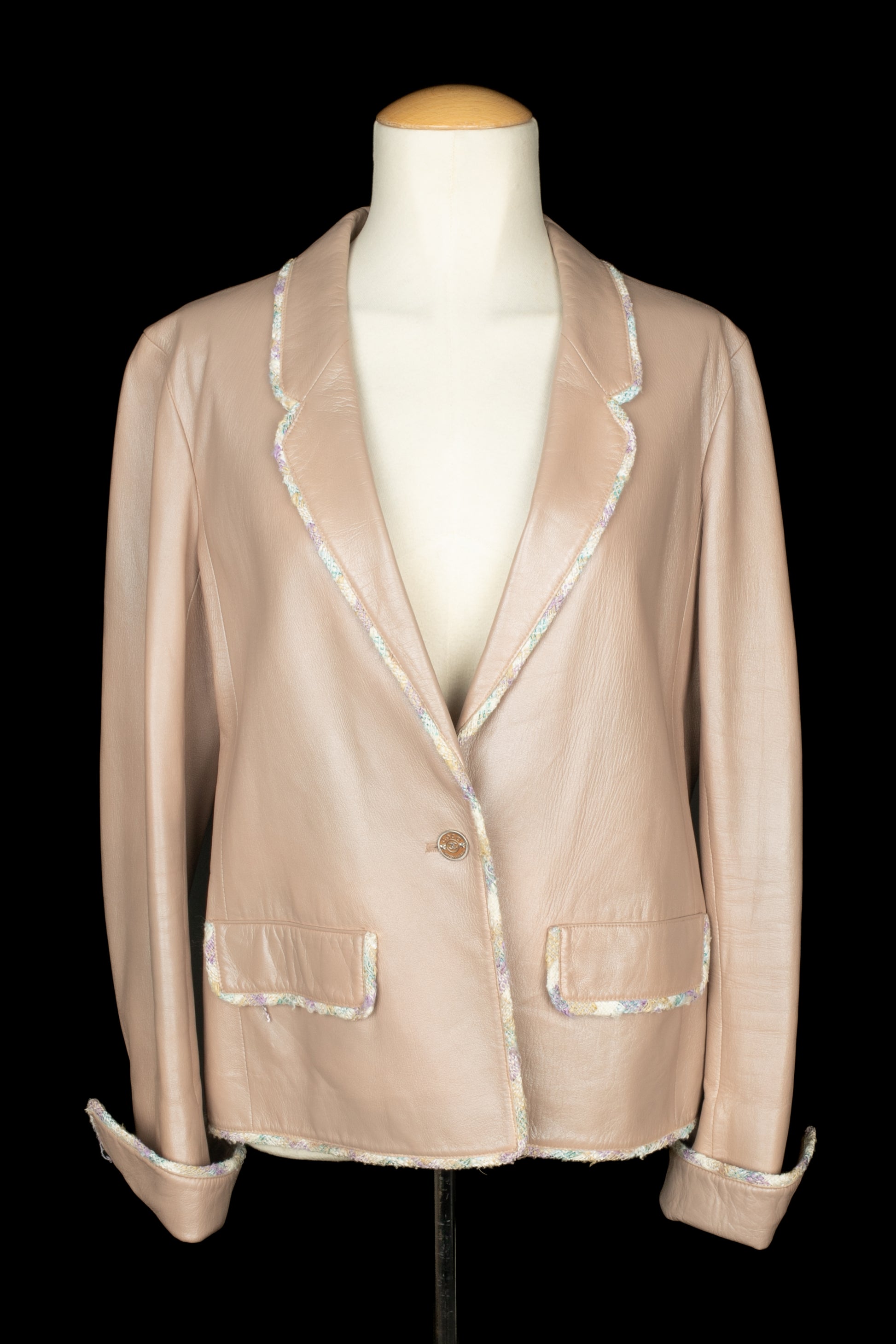 Veste en cuir Chanel Printemps 2005