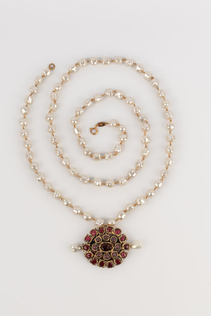 Collier pendentif Chanel 1984