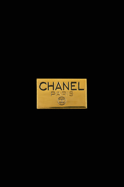 Broche dorée Chanel