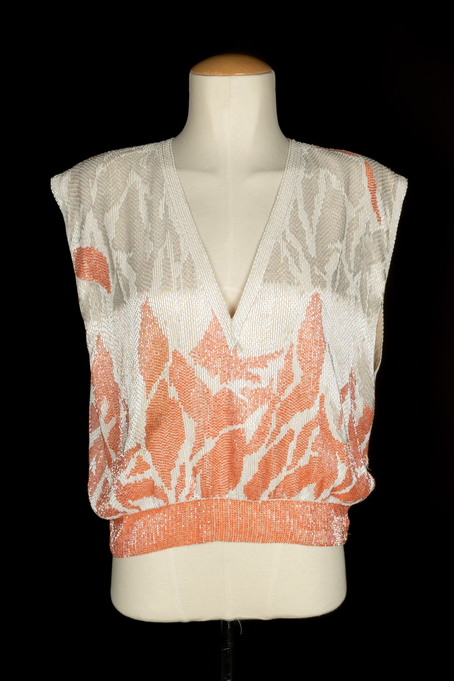 Haut perlé blanc et corail Louis Féraud Haute Couture 