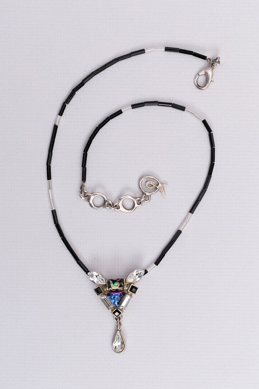 Collier court de perles et strass Christian Lacroix