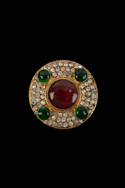 Broche en pâte Chanel 