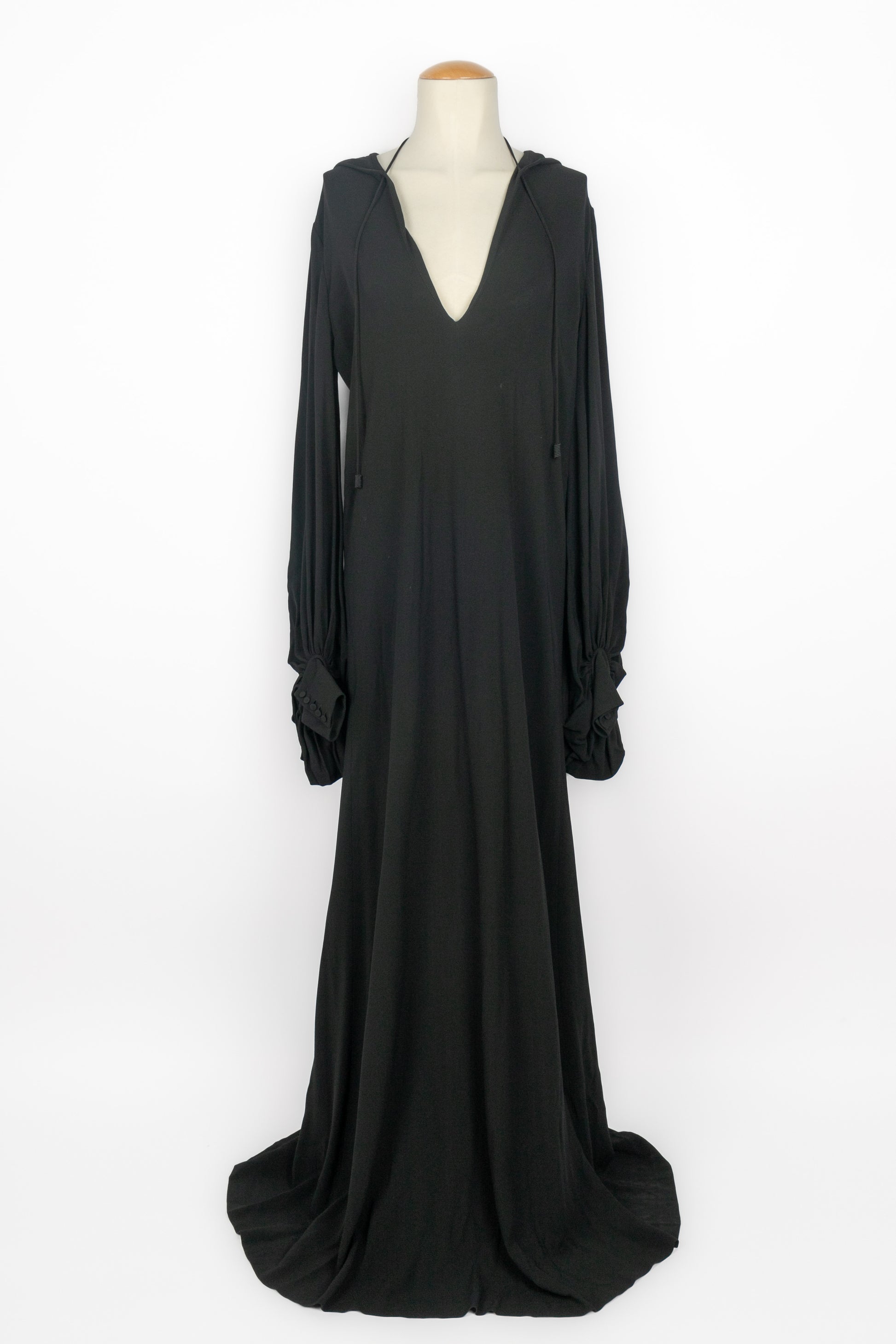Longue robe à capuche Yves Saint Laurent