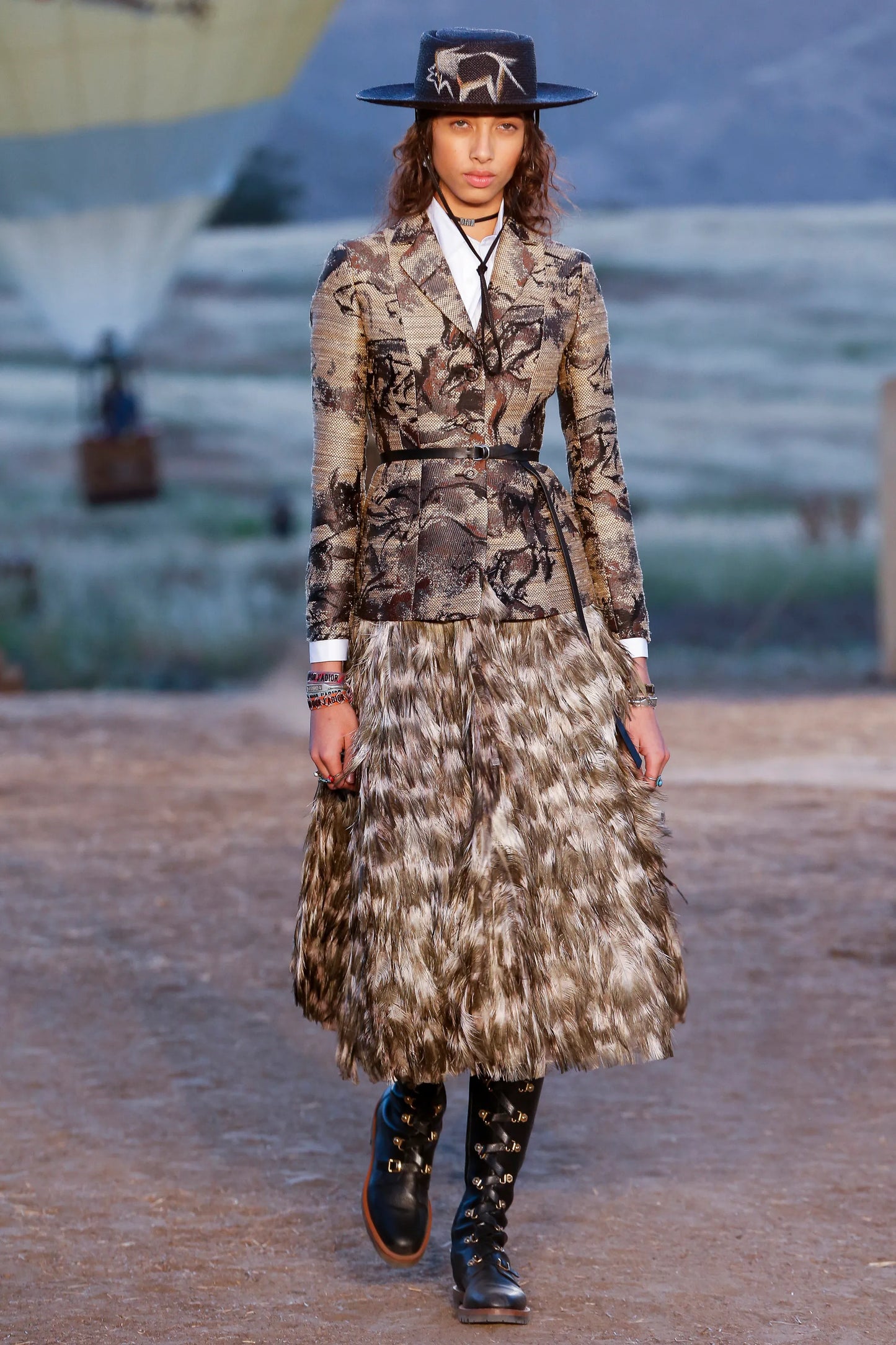 Veste "art pariétal" Christian Dior Resort 2018