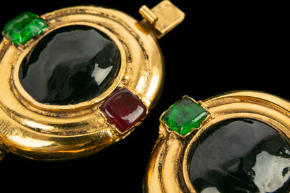 Paire de bracelets Chanel