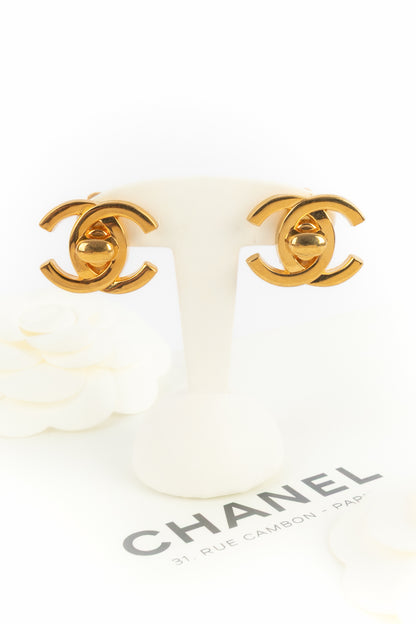 Boucles d'oreilles tourniquet Chanel Hiver 1995