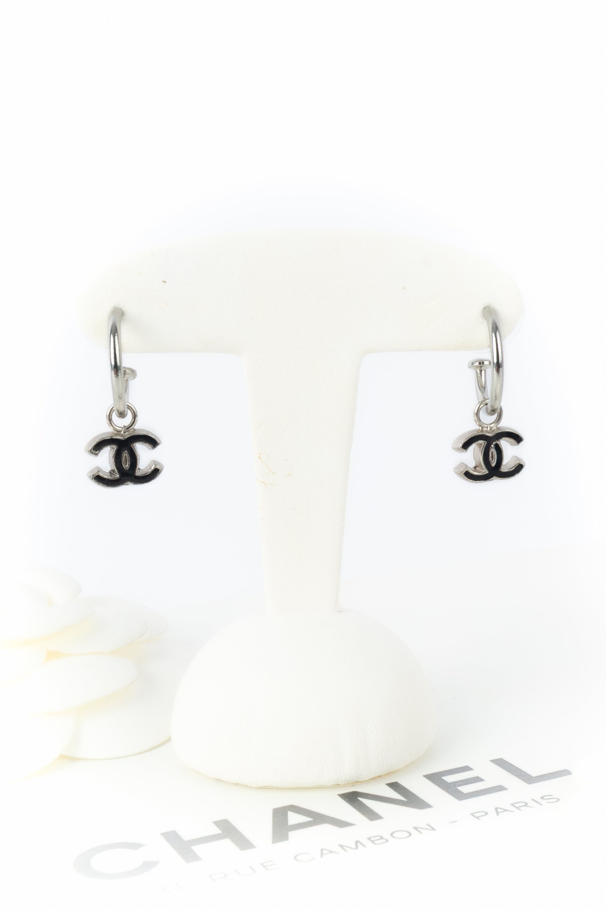 Boucles d'oreilles cc Chanel 2004