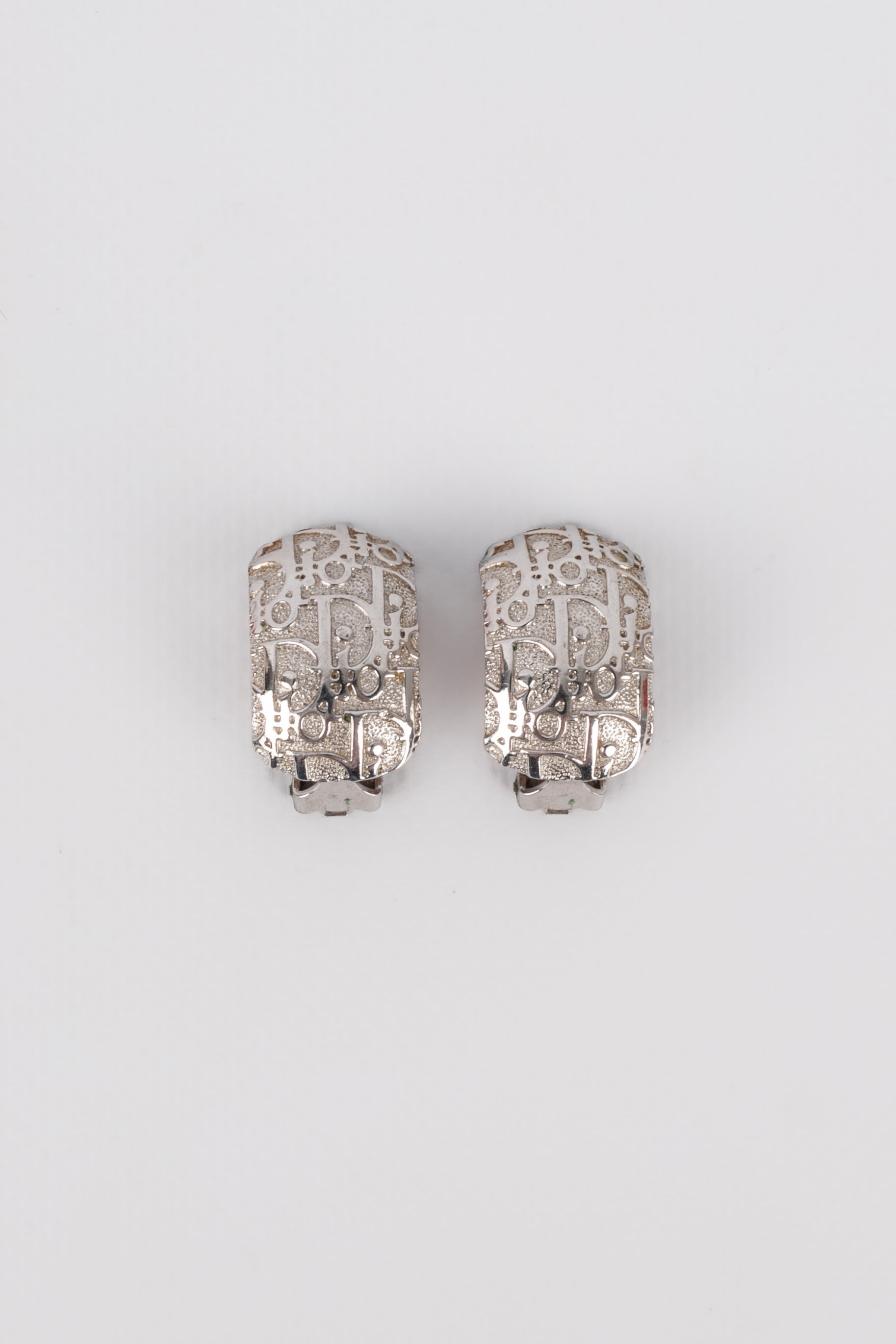 Boucles d'oreilles argentées Dior