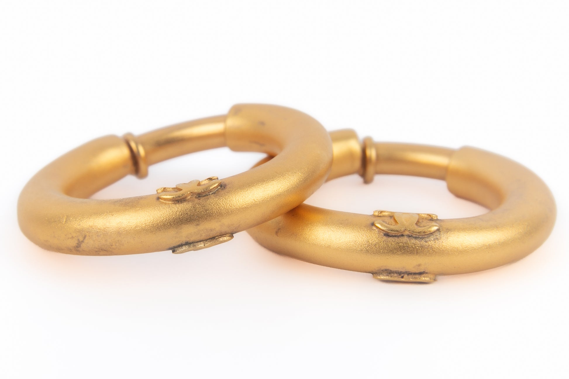 Boucles d'oreilles créoles Chanel 1996