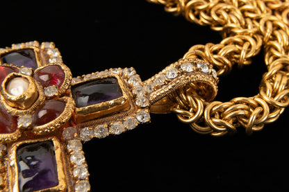 Collier "croix" Chanel Haute Couture