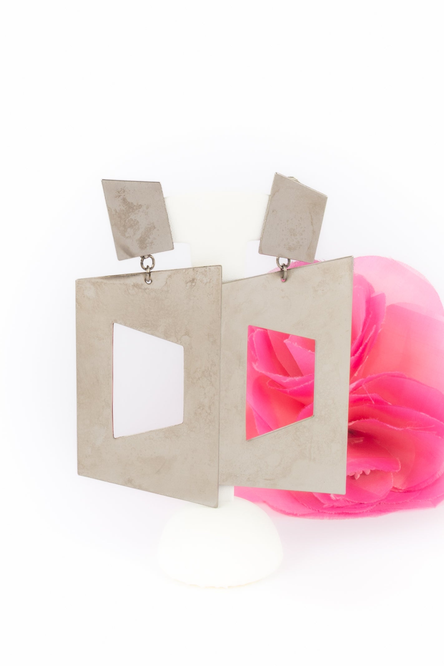 Boucles d'oreilles Paco Rabanne Eté 1991