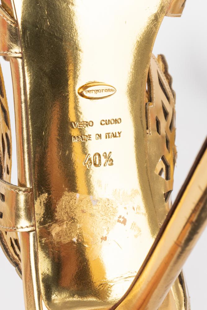 Escarpins en cuir doré Sergio Rossi