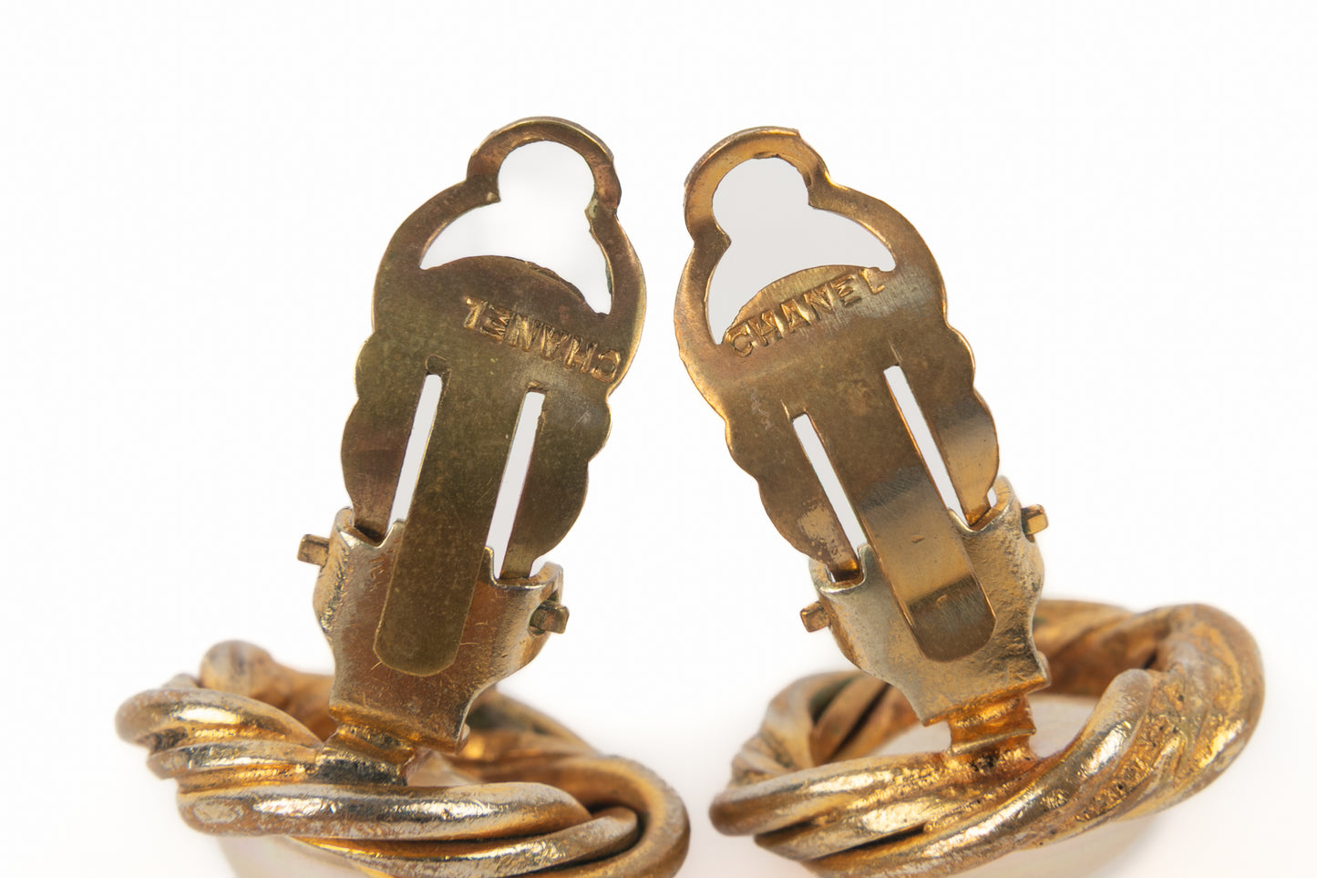 Boucles d'oreilles Chanel Haute Couture époque Coco