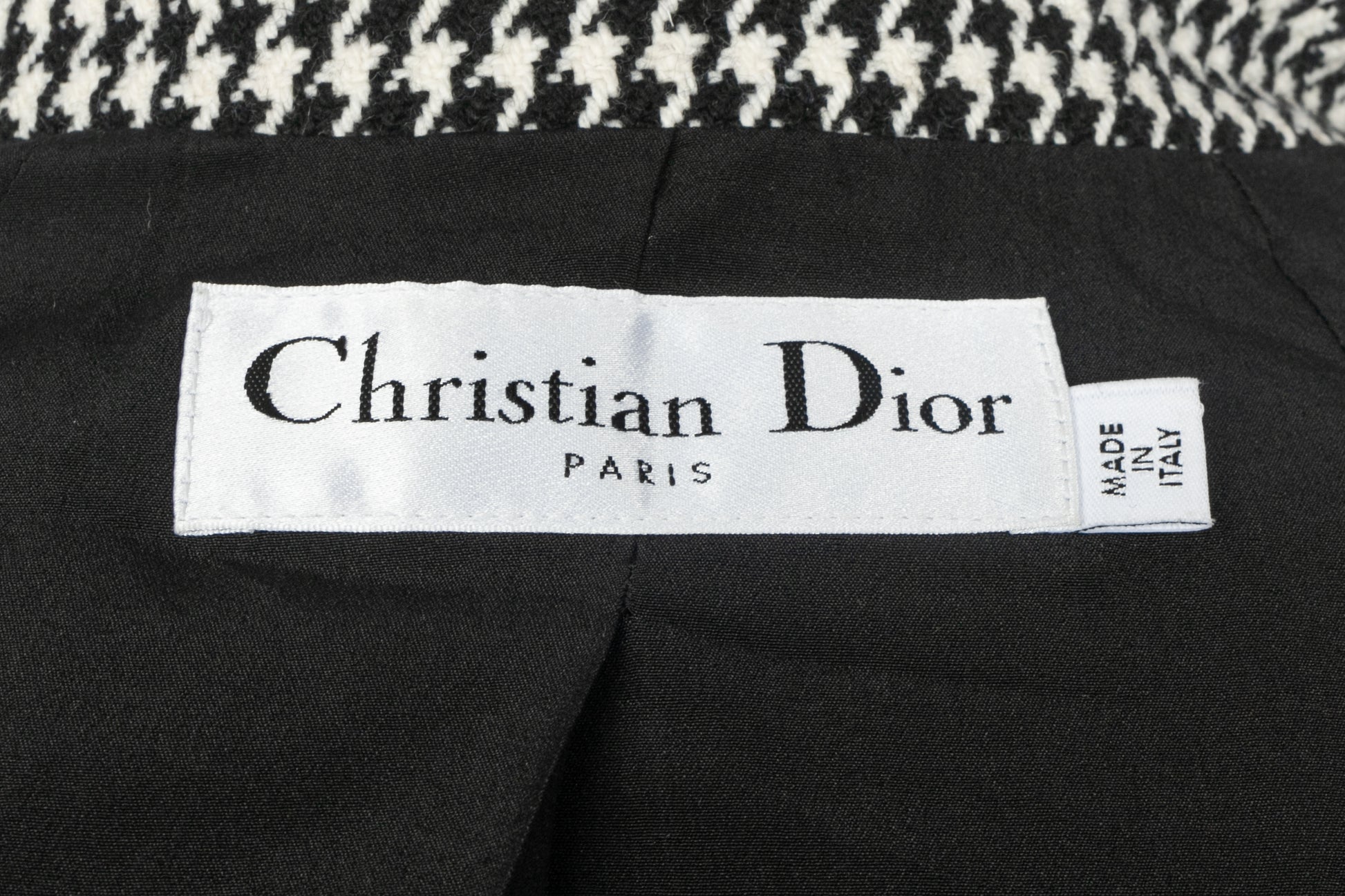 Cape Christian Dior Pre-fall 2017