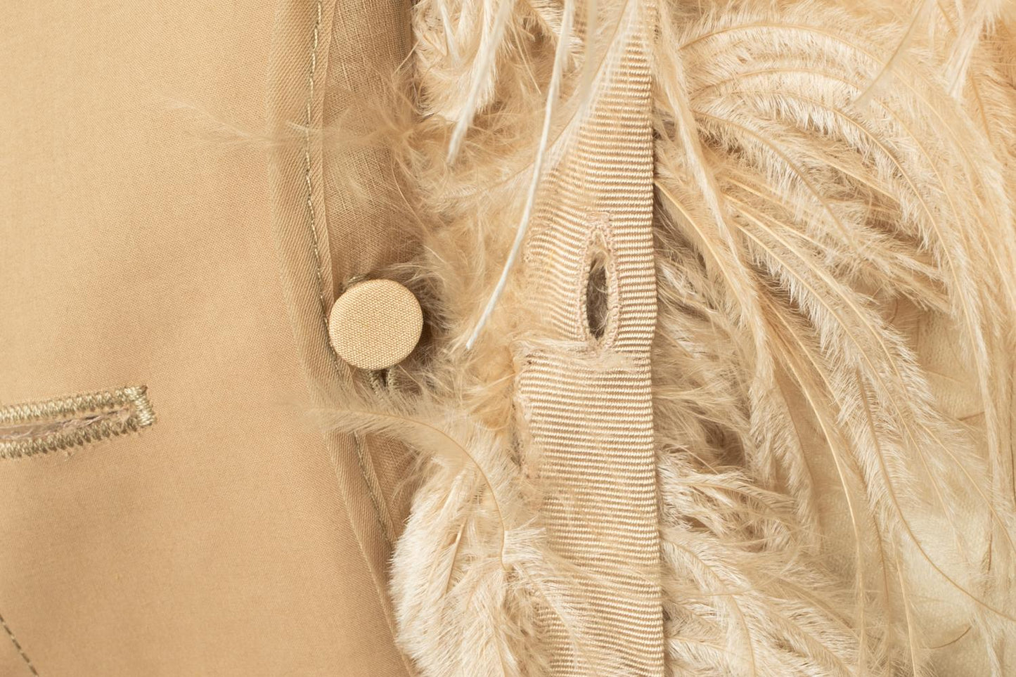 Manteau Trench Valentino été 2023