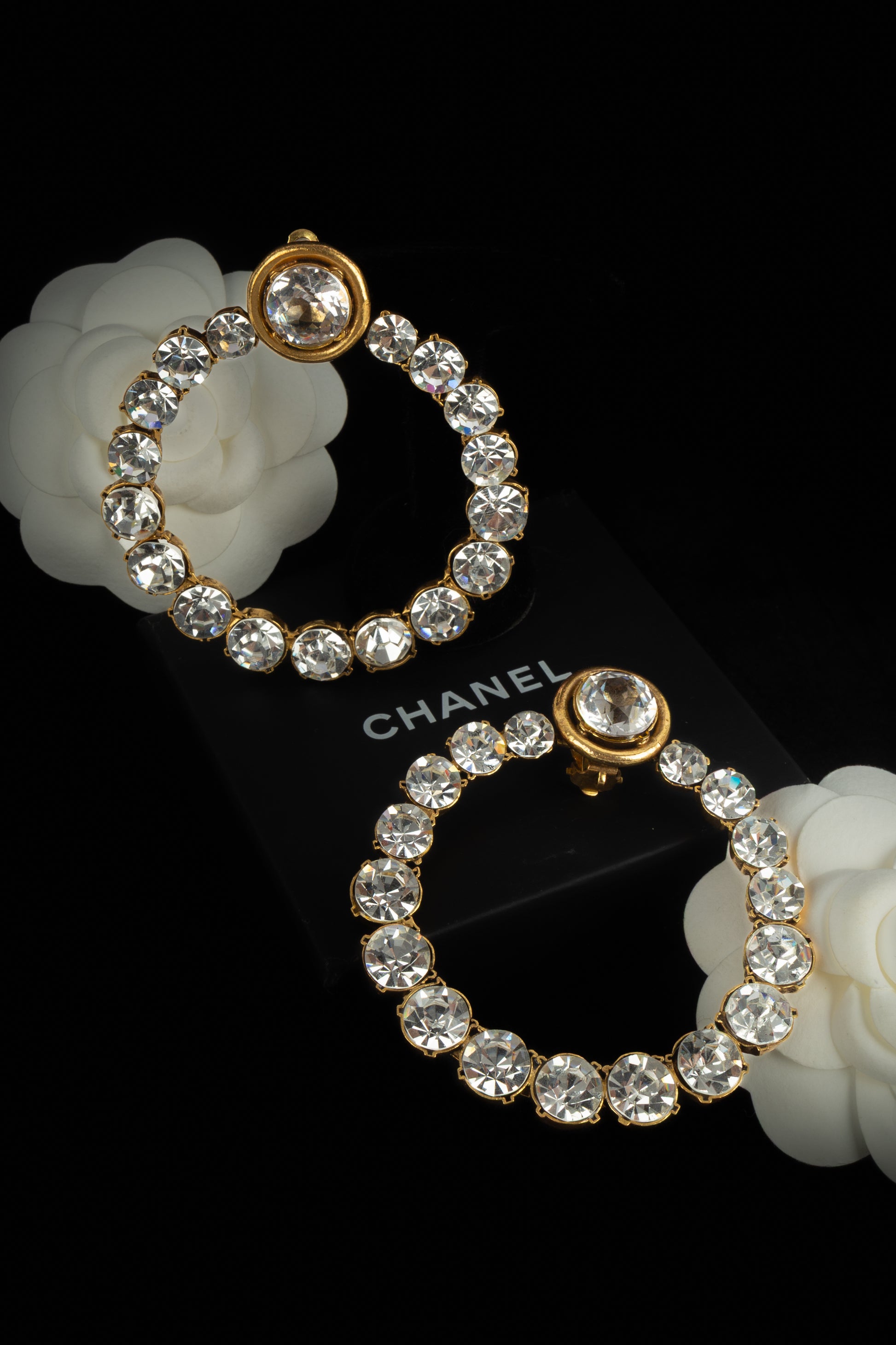 Boucles d'oreilles créoles Chanel