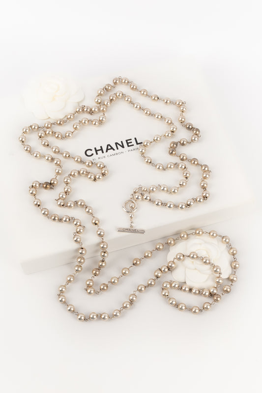 Collier argenté Chanel