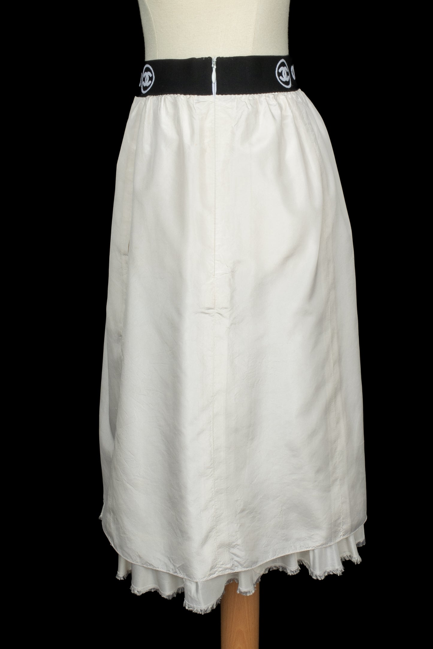 Jupe en soie Chanel Printemps 2006 