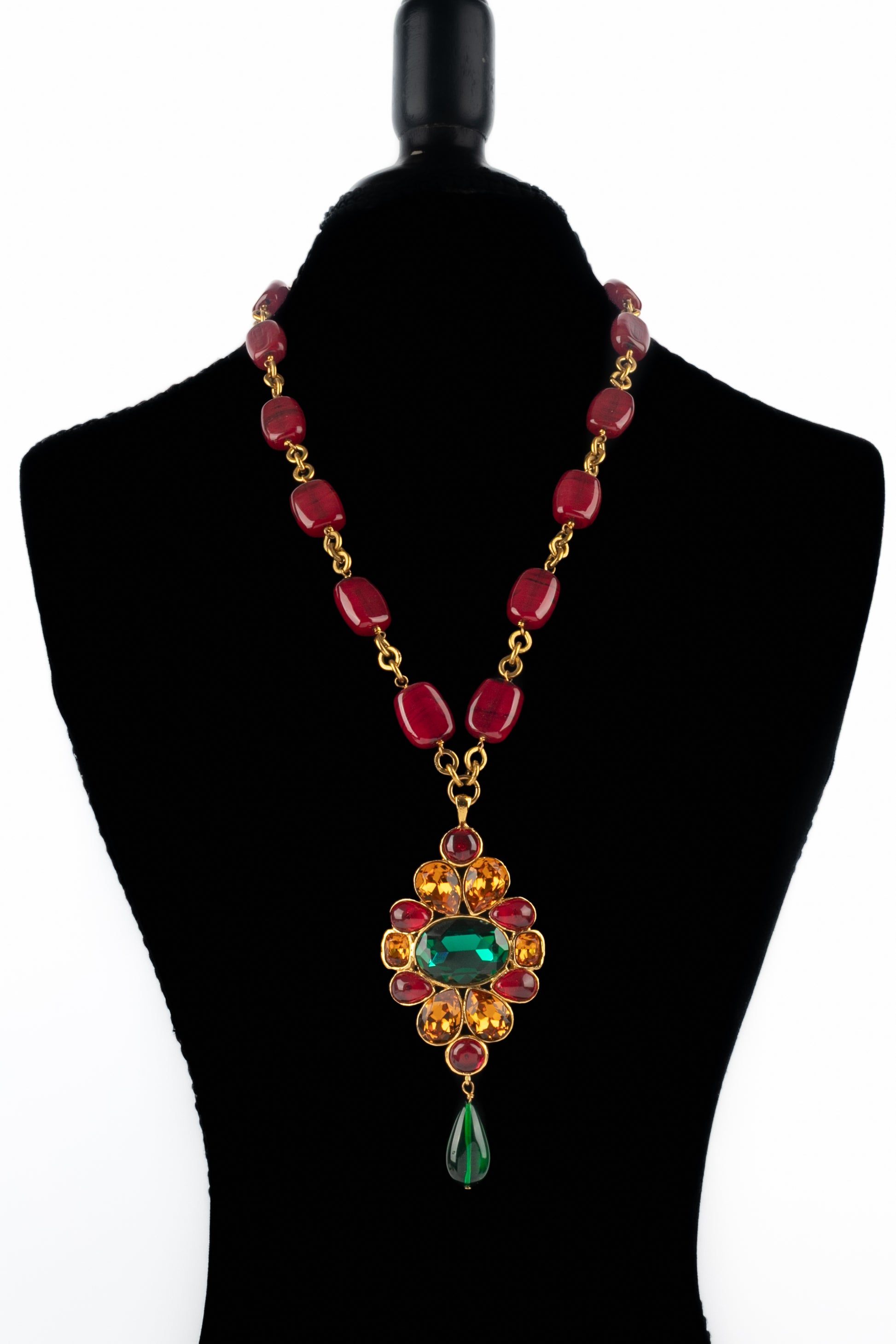 Collier pendentif Chanel 1990's