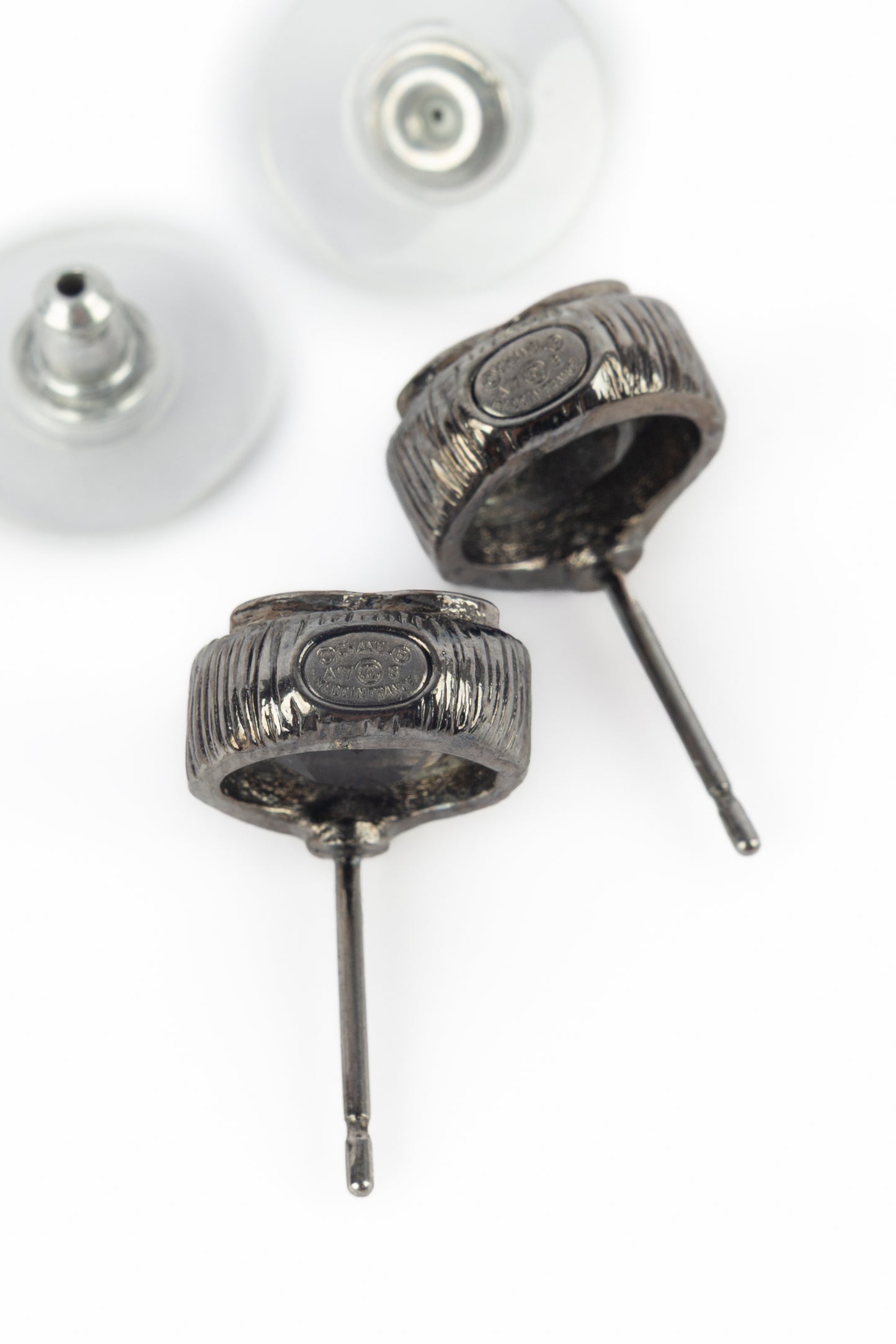 Boucles d'oreilles cc Chanel 2107