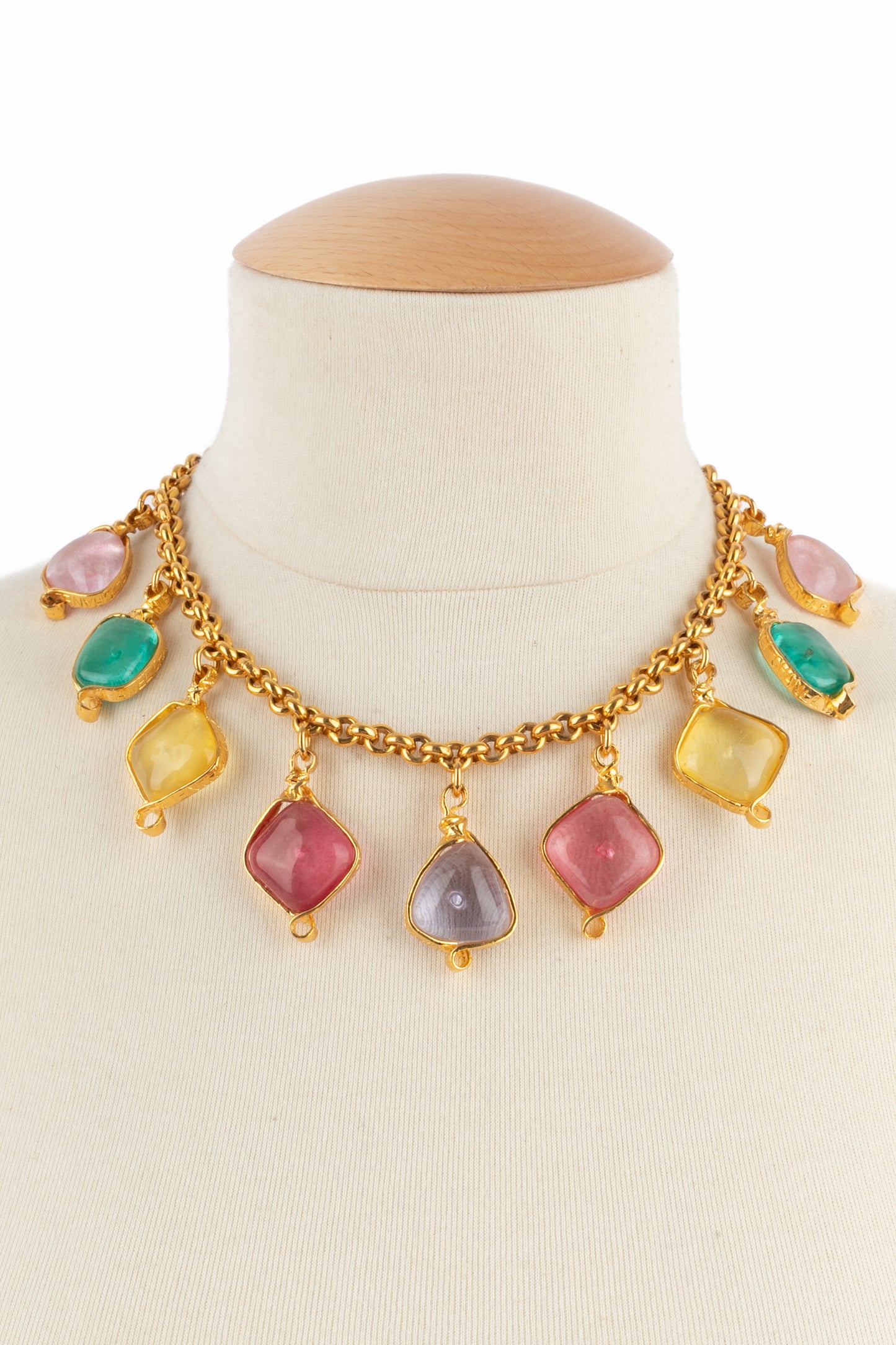 Collier pastel Chanel Printemps 1996