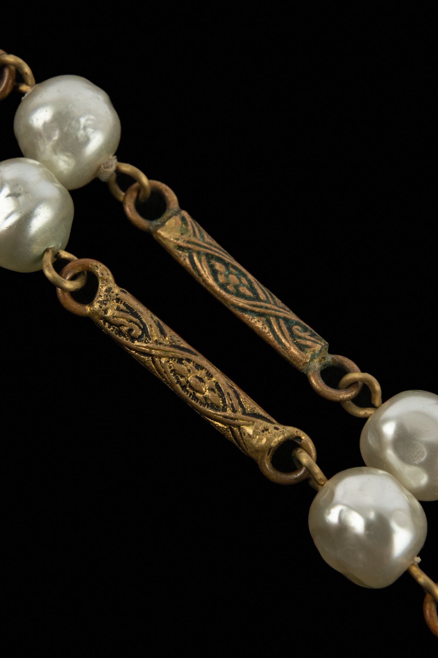 Collier sautoir Chanel époque Coco