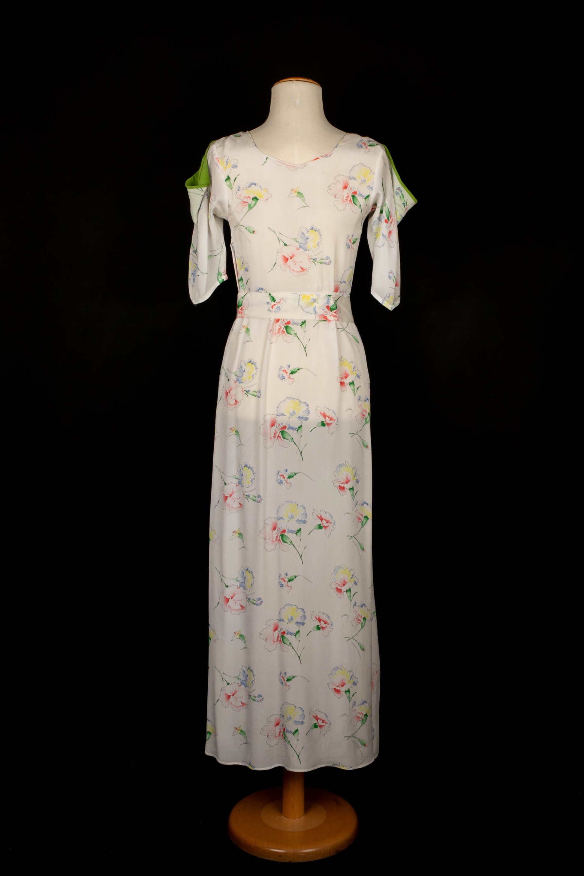 Vintage dress 1930s/40s Les Merveilles De Babellou Vintage dress 1930s/40s Les Merveilles De Babellou