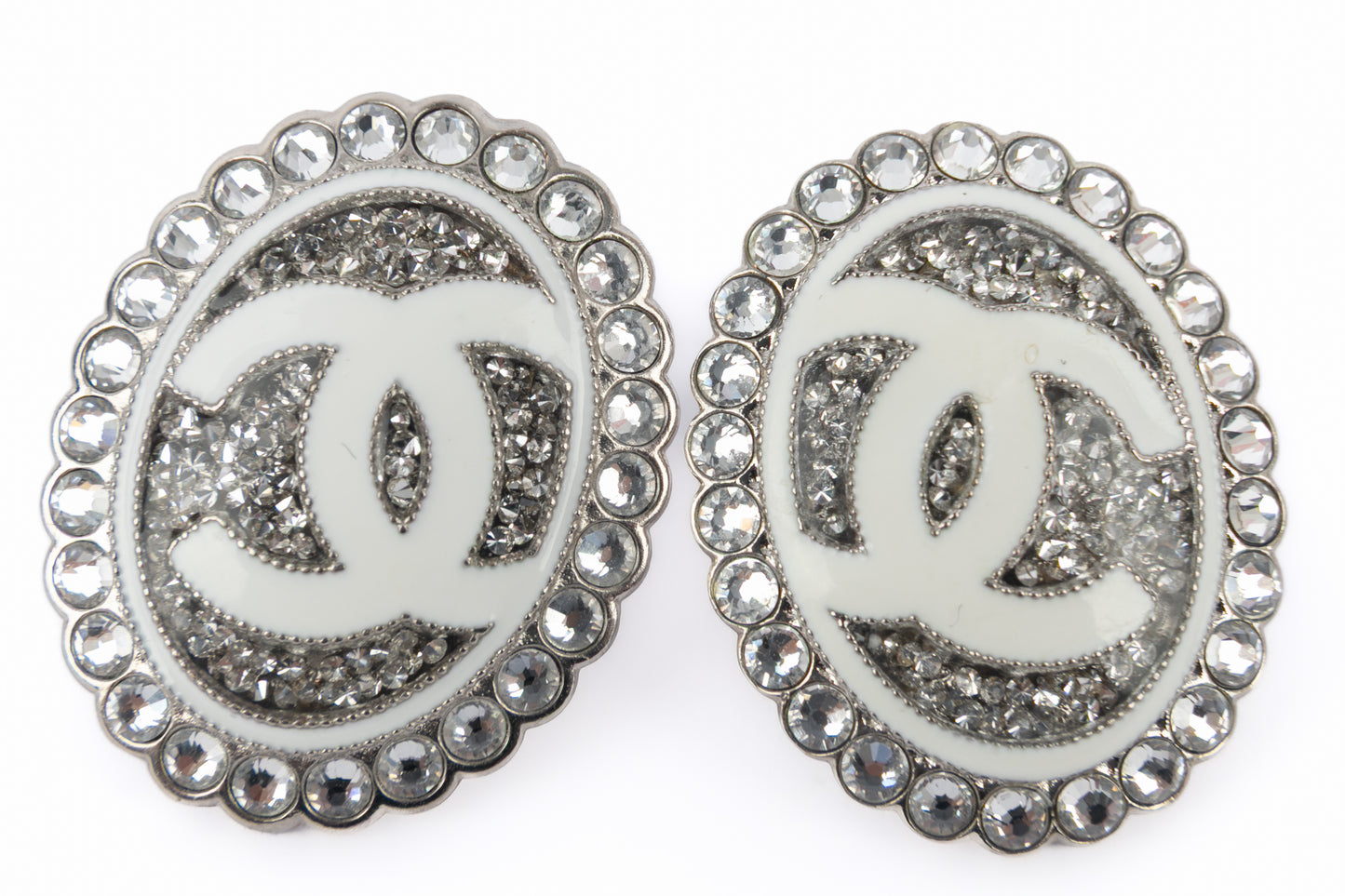 Boucles d'oreilles cc Chanel Resort 2025