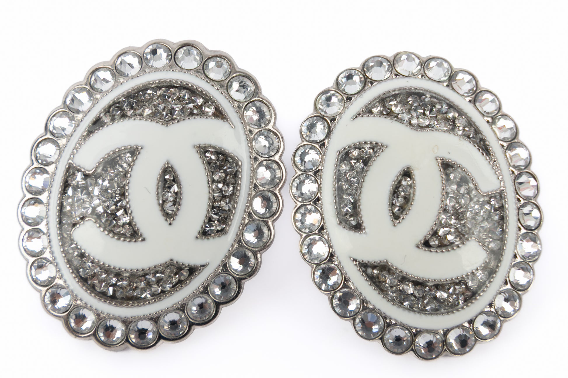 Boucles d'oreilles cc Chanel Resort 2025