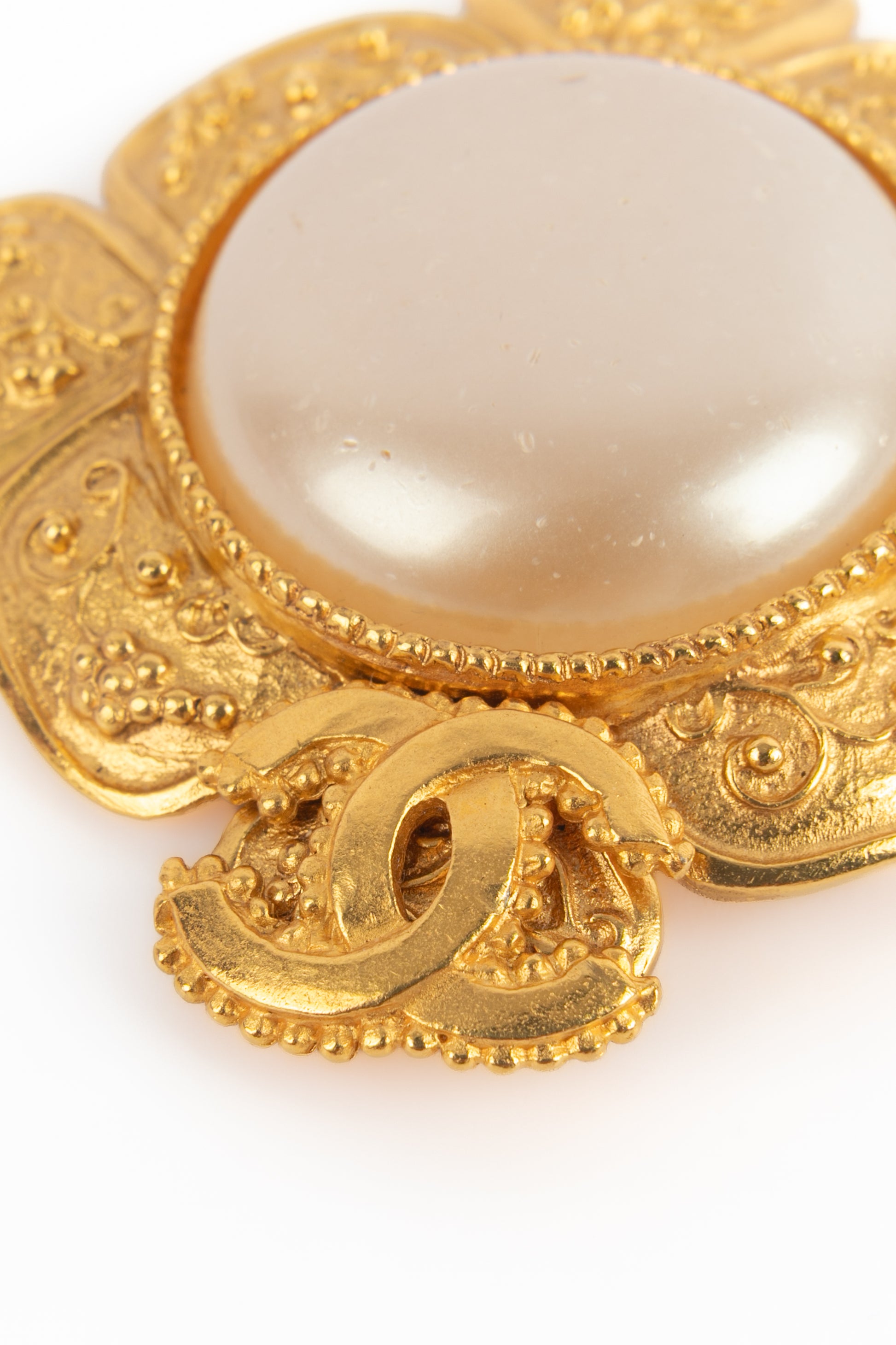 Broche Chanel Automne 1996